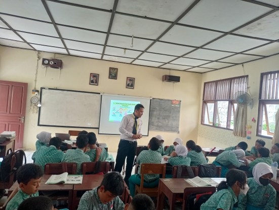 Mengatasi Tantangan Pendidikan di Era Digital