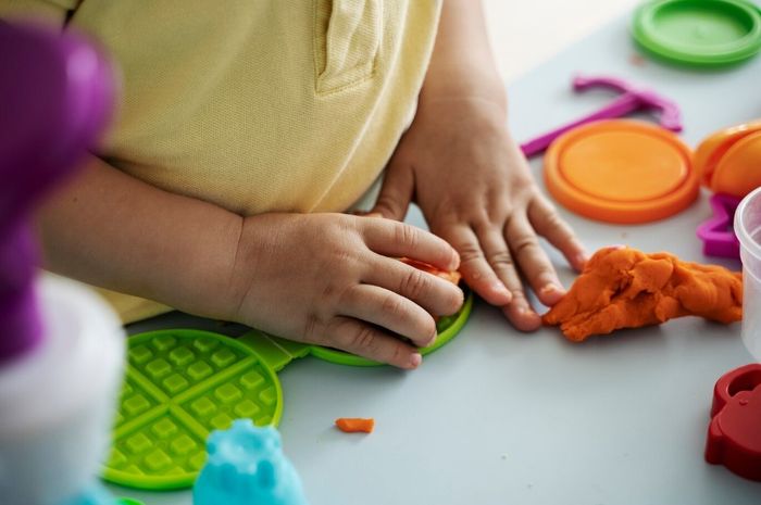 Workshop Seni di Sekolah: Mengasah Imajinasi Anak